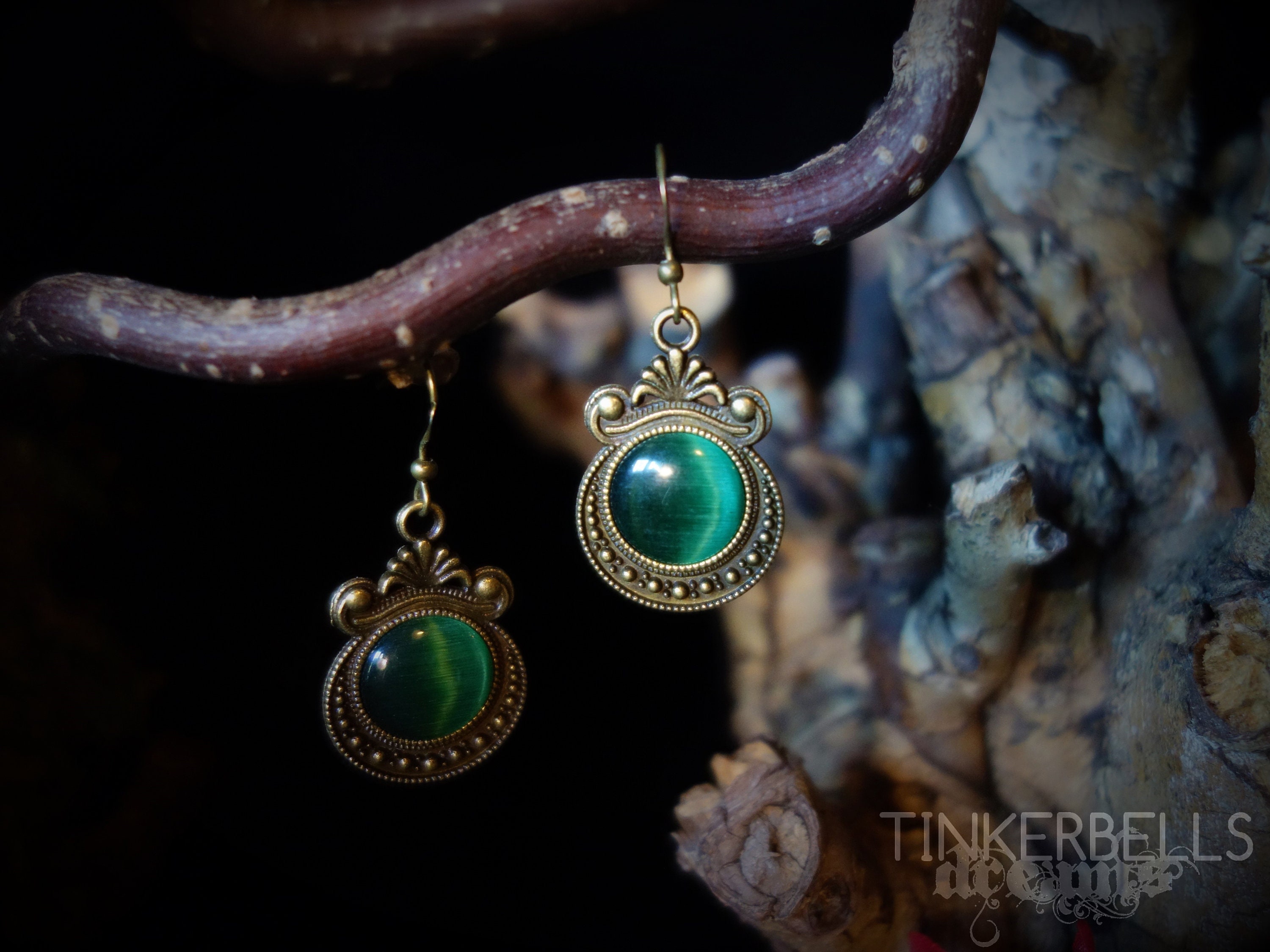 earrings pagan wicca wiccan medieval gothic celtic vintage victorian antique bronze green dark green renaissance festival