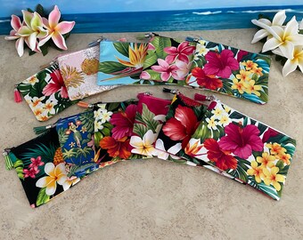 Hawaiian Small Zipper Pouch ~ Hawaiian Fabric Zipper Pouch ~ Credit Card Wallet ~ Small Zipper Wallet ~ Hawaii Zipper Pouch ~ Aloha Pouch