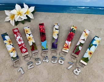 Hawaiian Key Fob ~ Hawaiian Keychain ~ Hawaiian Fabric Key Fob ~ Hawaiian Wristlet KeyFob ~ Hawaiian Gift ~ Aloha Key Fob ~ Hawaii KeyFob