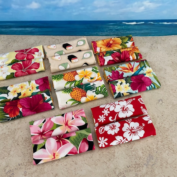 Hawaiian Luggage Spotters ~ Hawaiian Suitcase Handle Covers ~ Luggage Handle Covers ~ Set of Two Reversible Tags ~ Suitcase Spotters