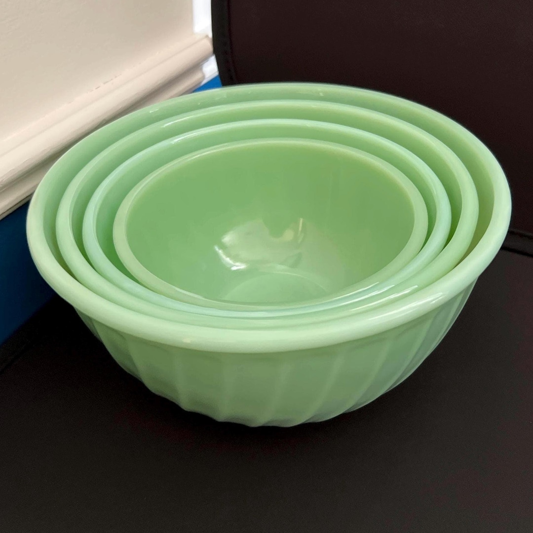 Fire King Jadeite Mixing Bowls Set of 4 - Etsy