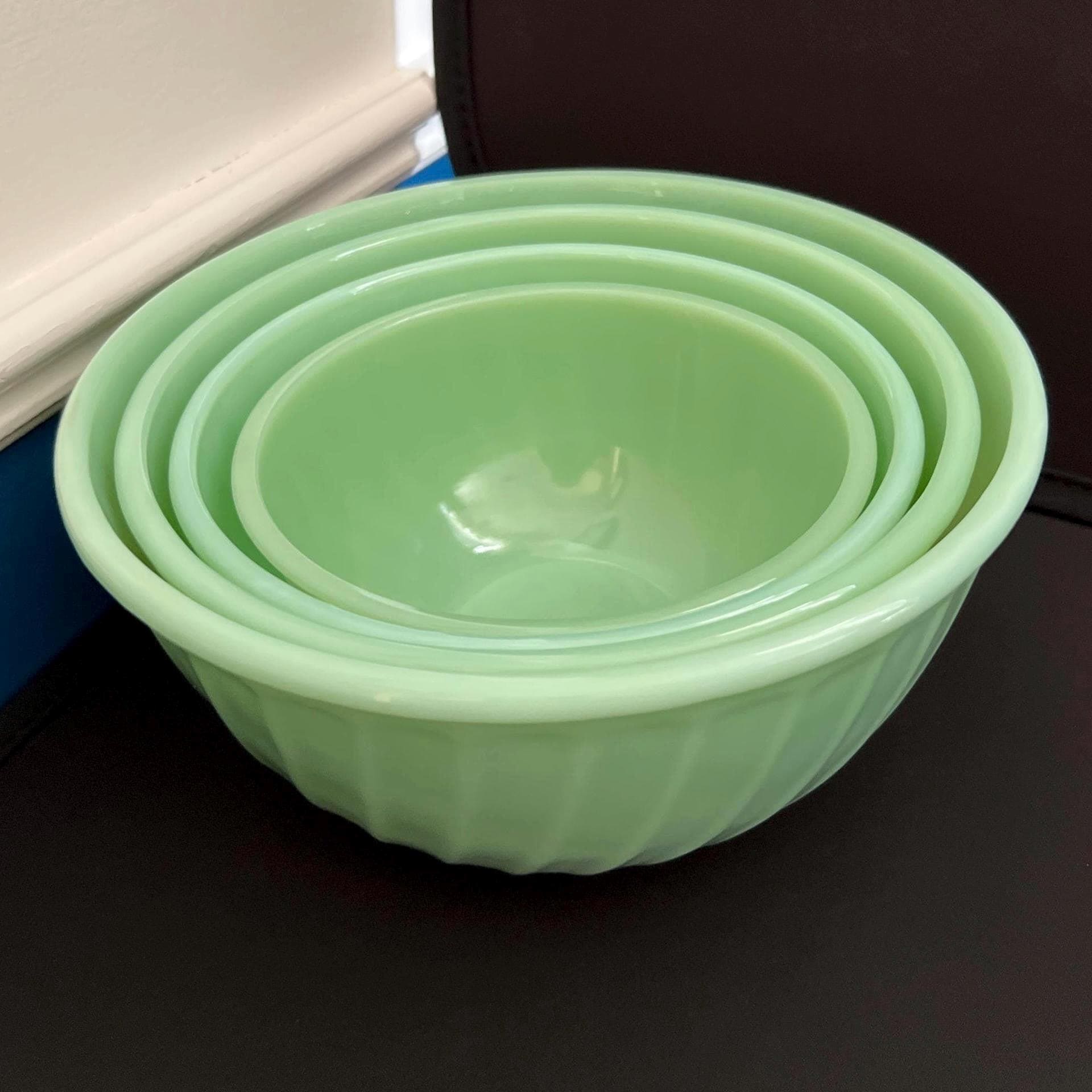 Fire King Jadeite Mixing Bowls Set of 4 - Etsy