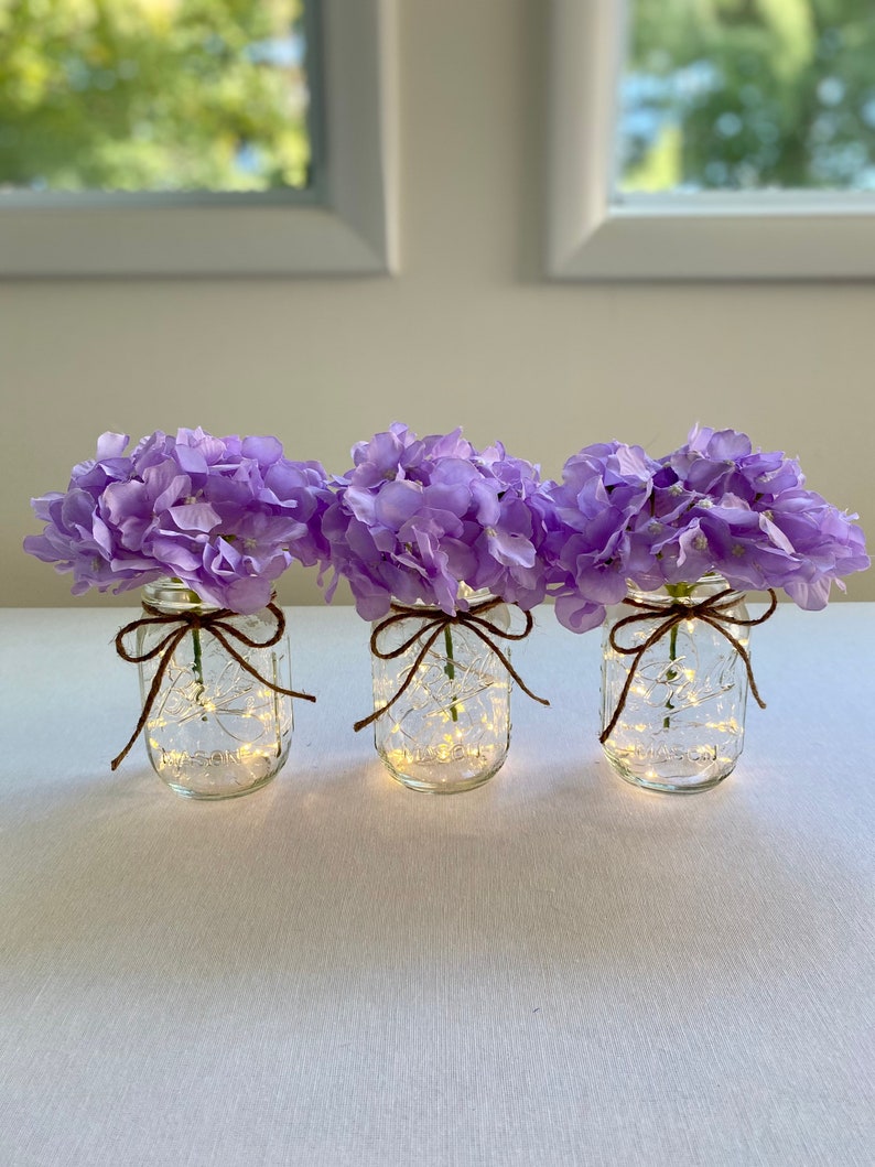 Mason Jar with Lights, Royal Blue Hydrangeas, Centerpiece For Dining Table, Lighted Mason Jar, Farmhouse Table Decor, Flower Mason Jars immagine 7