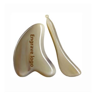 Personalized Customize Logo-Handmade ox horn Gua sha tool body massage Spa board gift Bath Beauty Spa Relaxation Massage Tools