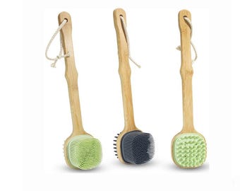 Cepillo de baño y ducha de bambú con mango largo y masajeador de silicona