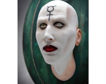 Portrait fait à la main de MarilynManson à l’époque de Holy Wood.