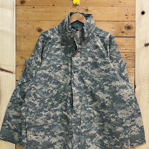 Chaqueta tipo parka con camuflaje digital del ejército, excedente militar de EE. UU., talla XL, se ajusta a XXL