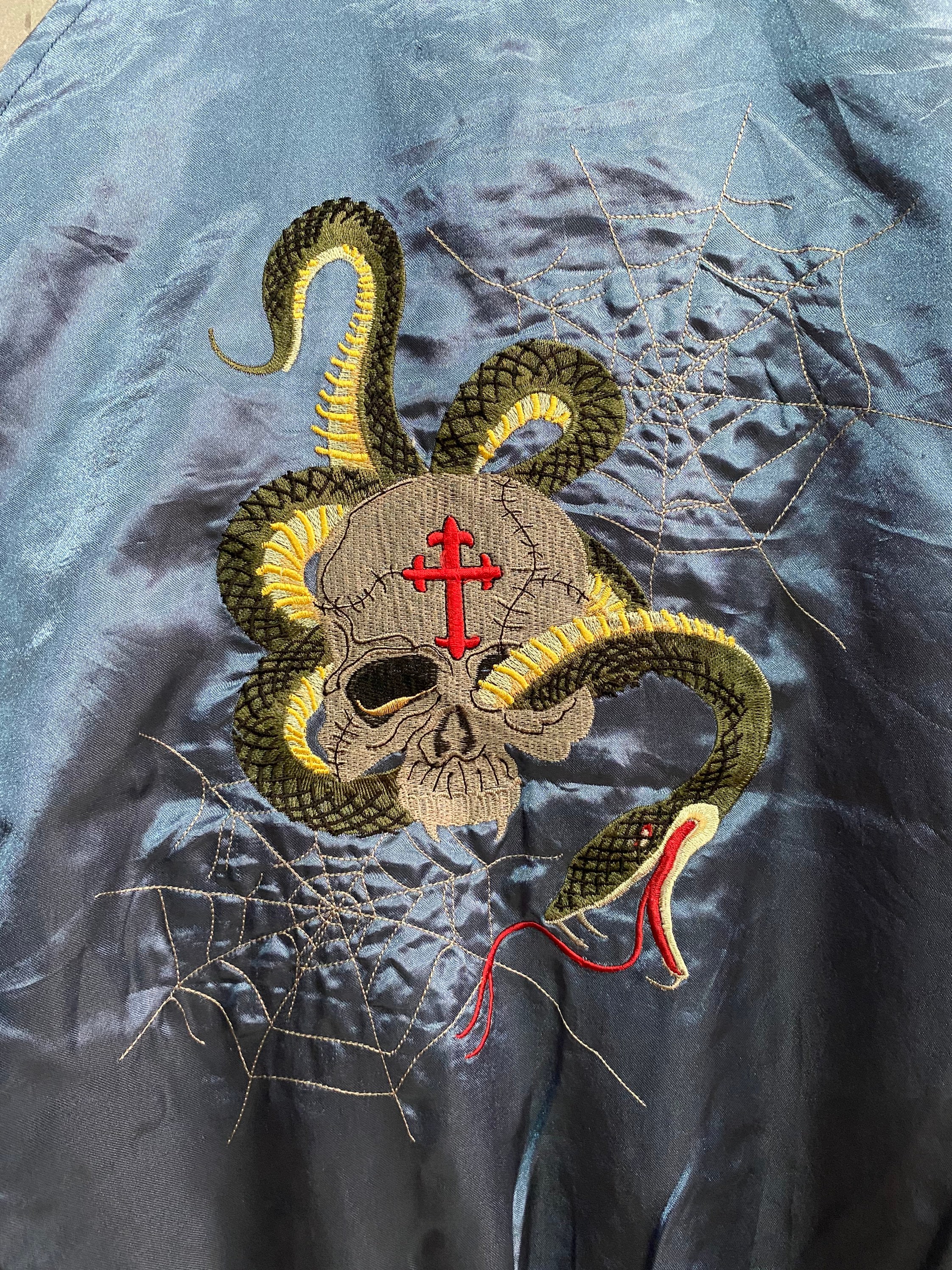 アート・デザイン・音楽 JAPANESE EMBROIDERED JACKETS VOL.1 Vintage Japanese Traditional SUKAJAN Embroidery Skull Jacket