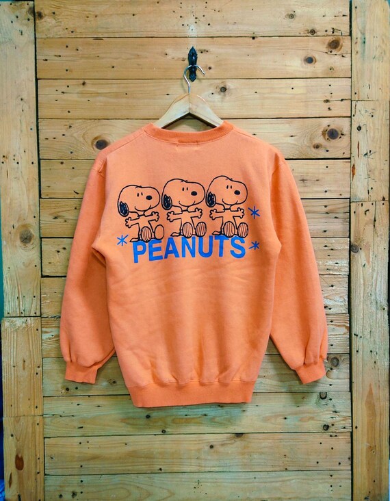Vintage PEANUTS snoopy character crewneck sweatshi
