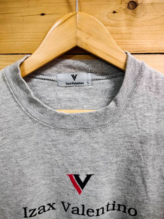 Vintage IZAX VALENTINO Big Spellout Crewneck Sweatshirt Size L 