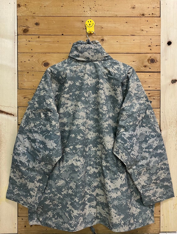 ジャケット・アウター 80s US.Army  Camo Parka (size L) U.S Military Surplus Army Digital Camo Parka Jacket Size XL