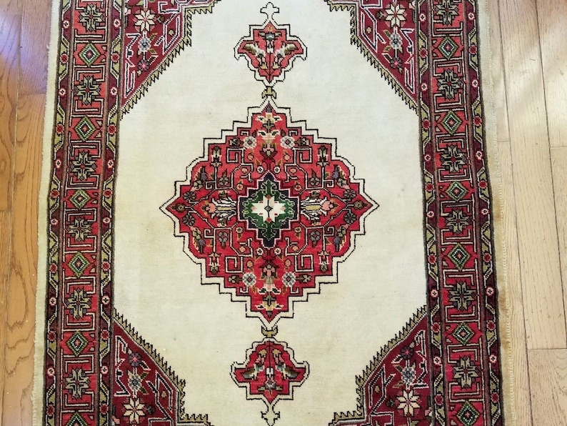 3.2 x 5.2 Vintage Top Quality Azerbaijan Area Rug Decorative Hand Knotted Unique Geometric Design image 10