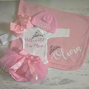 Coming home outfit baby girl personalized pink gift set, Hello World Newborn girl princess outfit, take home outfit, custom little princess