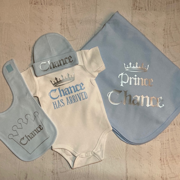 Baby boy Prince personalized Coming home outfit, newborn gift set, custom baby clothing, baby shower present, The Prince has arrived