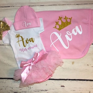Baby princess has arrived outfit, personalized Newborn coming home outfit, Custom baby gift girl, Princess name bodysuit, cute baby clothes