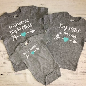 Matching sibling shirts, Personalized sibling shirts for 3 kids gift set, Professional Big brother, Big sister in training, newest addition