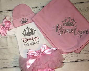 Baby girl has arrived Newborn coming home outfit, Personalized princess baby shower gift set, Custom Newborn take home outfit, preemie