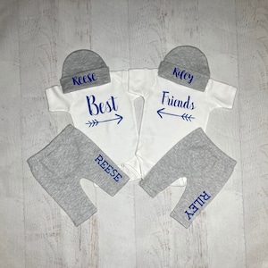 Best friends Personalized Twin baby boys coming home matching outfits, Newborn twin gift, Baby girl twins, Matching twin newborn gift set