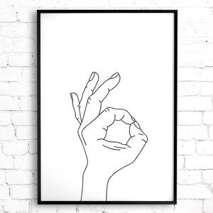 Puede incluir: Un dibujo en blanco y negro de una mano haciendo el signo de OK.