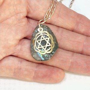 Roman Glass and golden Jewish star pendant necklace