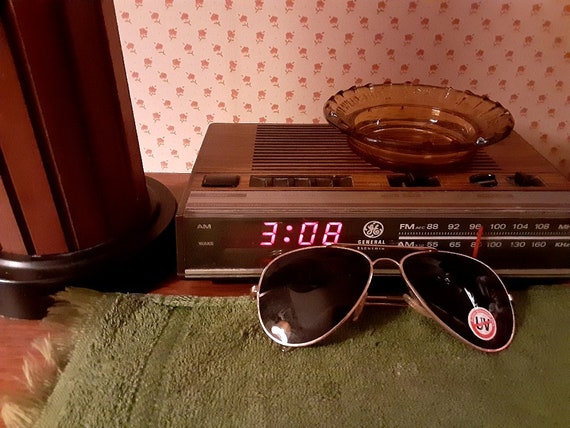 vintage Sunglasses - image 5