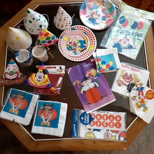 Vintage clown party supplies lot