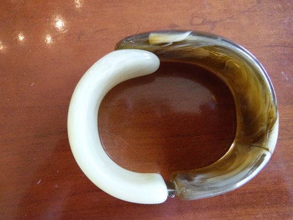 1970's/80's Stretch Plastic Flex Bangle/Bracelet … - image 2