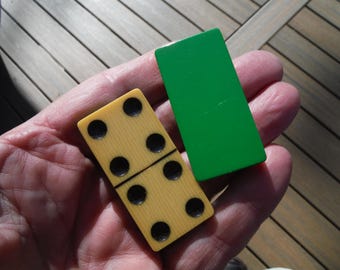 1920's/30's Celluloid Dominoes Set - French Ivory With Green Backs