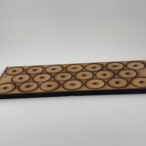 200mm x 80mm movement tray for 25mm round bases.