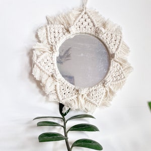 Macrame Mirror, Round Macrame Wreath, Bohemian Mirror, Wall Mirror Hang，biege Mirror, Eco Friendly Art，Multi Colors.