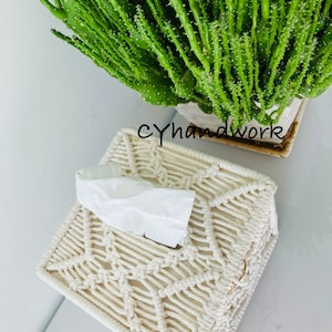 Macrame toilet tissue holder Boho roll holder Toilet paper roll hanger Toilet paper storage Toilet decor Bohemian bathroom accessories