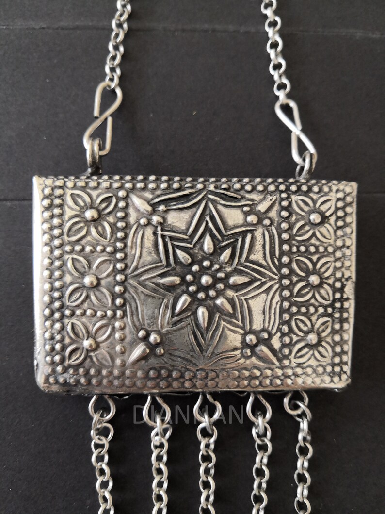 Circle design,Miao Silver Tribal Necklace Purse Necklace,Vintage Hmong Silver Boho,good luck,Hmong Jewelry
