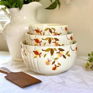 Vintage Hall Keramik Juwel Tee Herbst Nesting Mixing Bowl Set von 3 Herbst Bauernküche