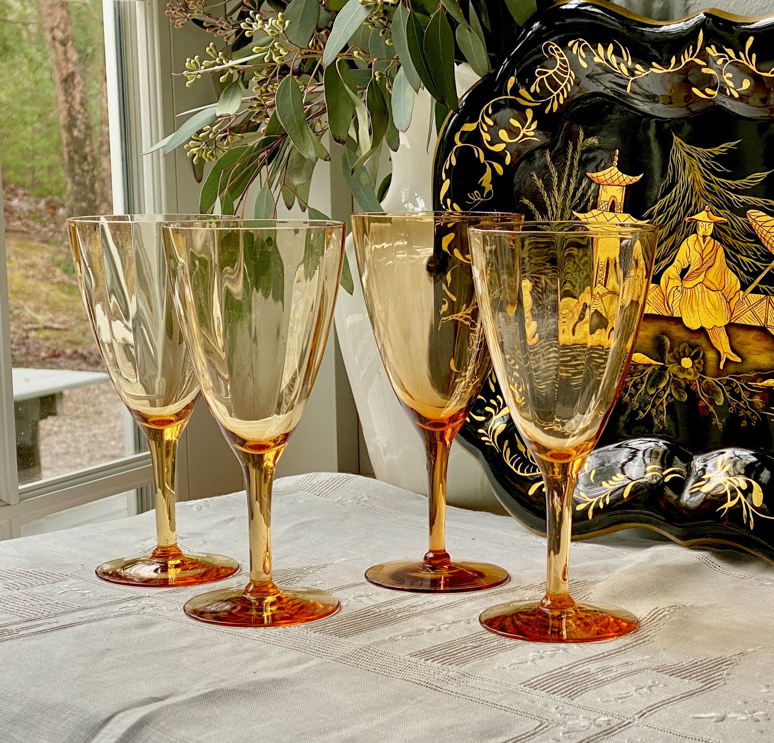 Modern Gold Rim Ribbed Glass Wine Decanter Stemware Goblet Barware Ribbed Wine  Glass - China Wine Glass and Ribbed Glass Cup price