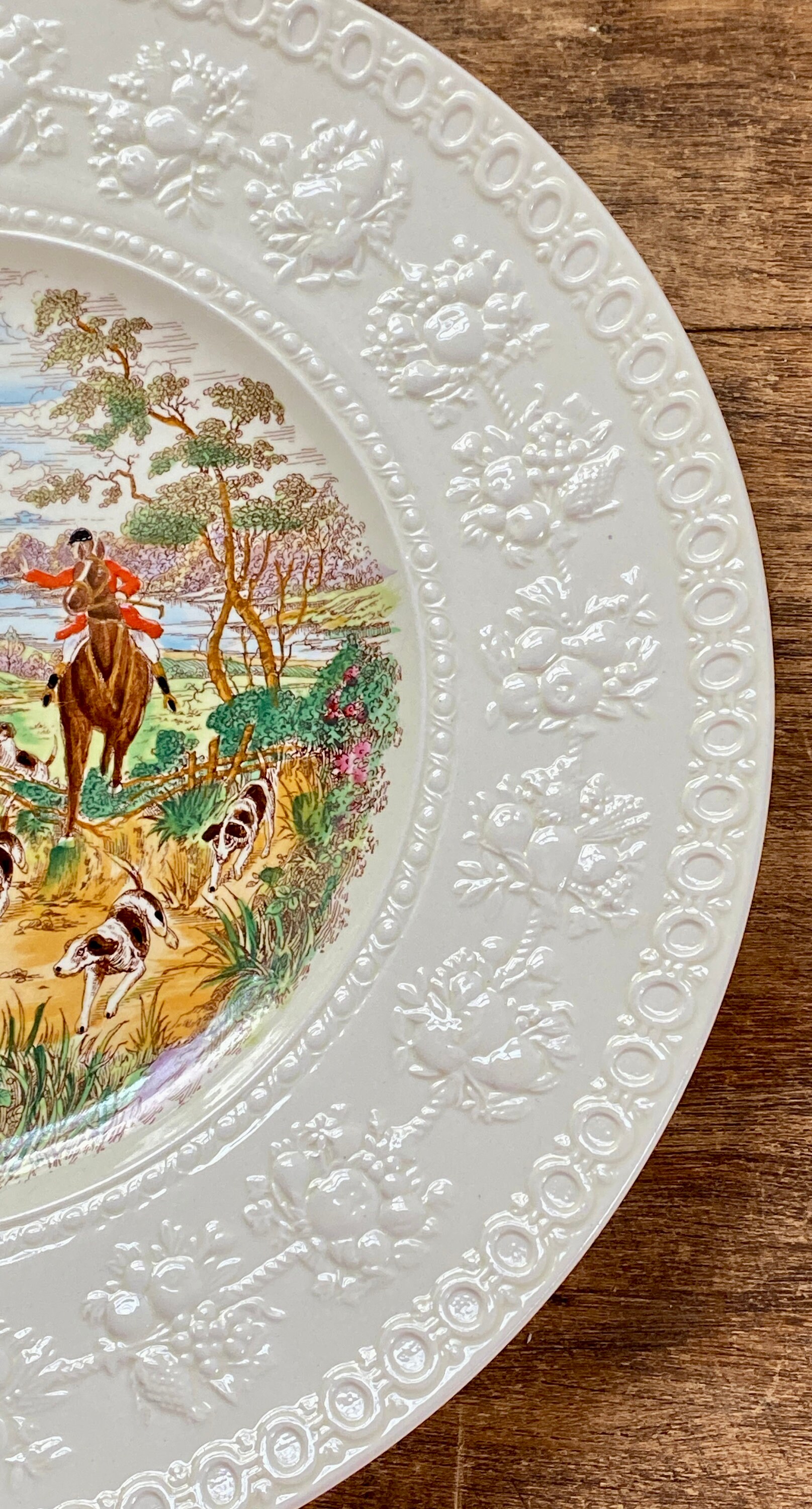 ウェッジウッド タリーホー ハントシーン ディナープレート - 馬と猟犬