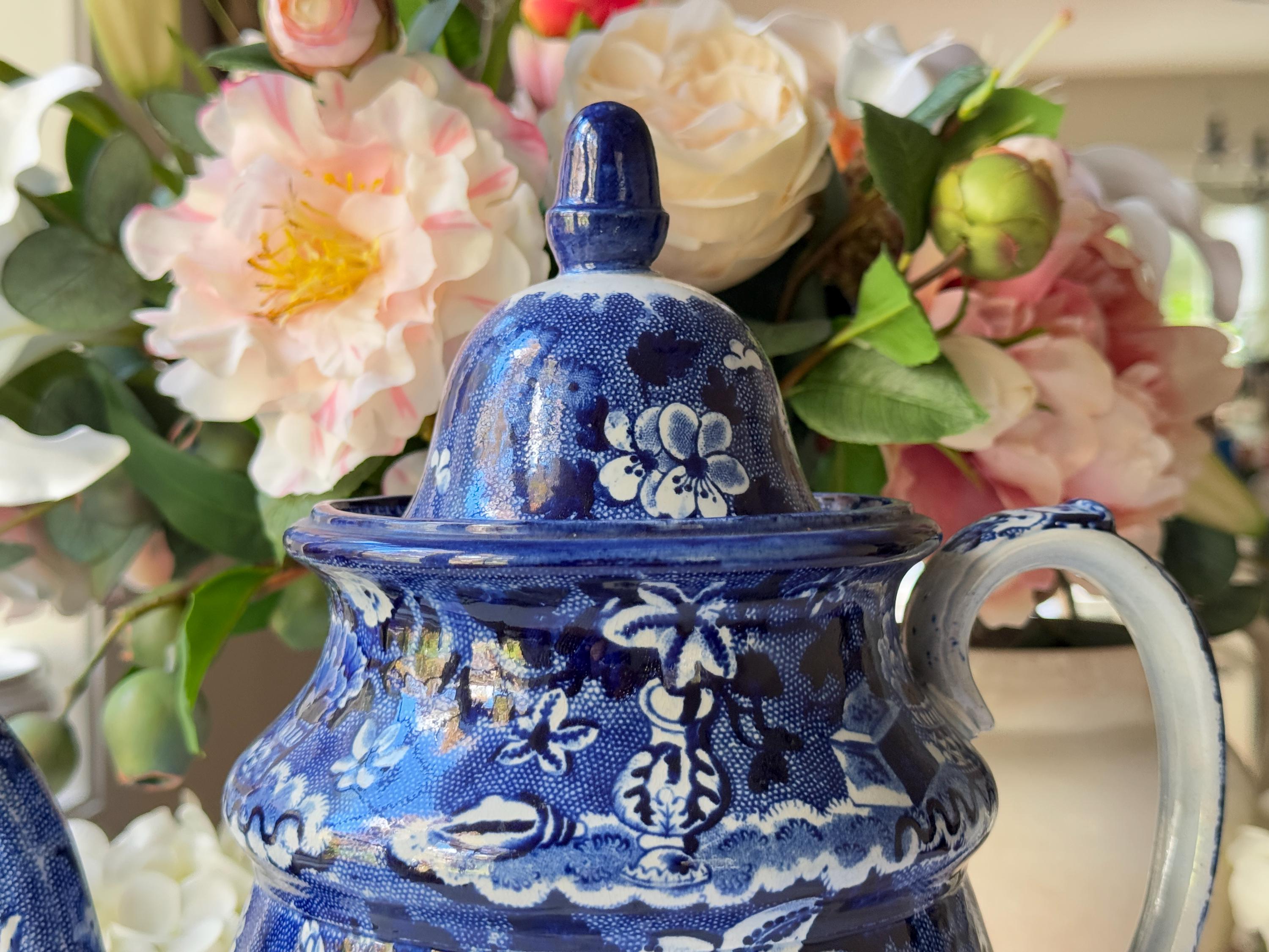 Antique William Adams CHINESE VASE Blue & White Transferware