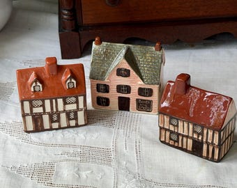 Vintage English Pottery Tudor Cottage Houses Mudlen End Studio England Boots & Shoes Store Set Of 3
