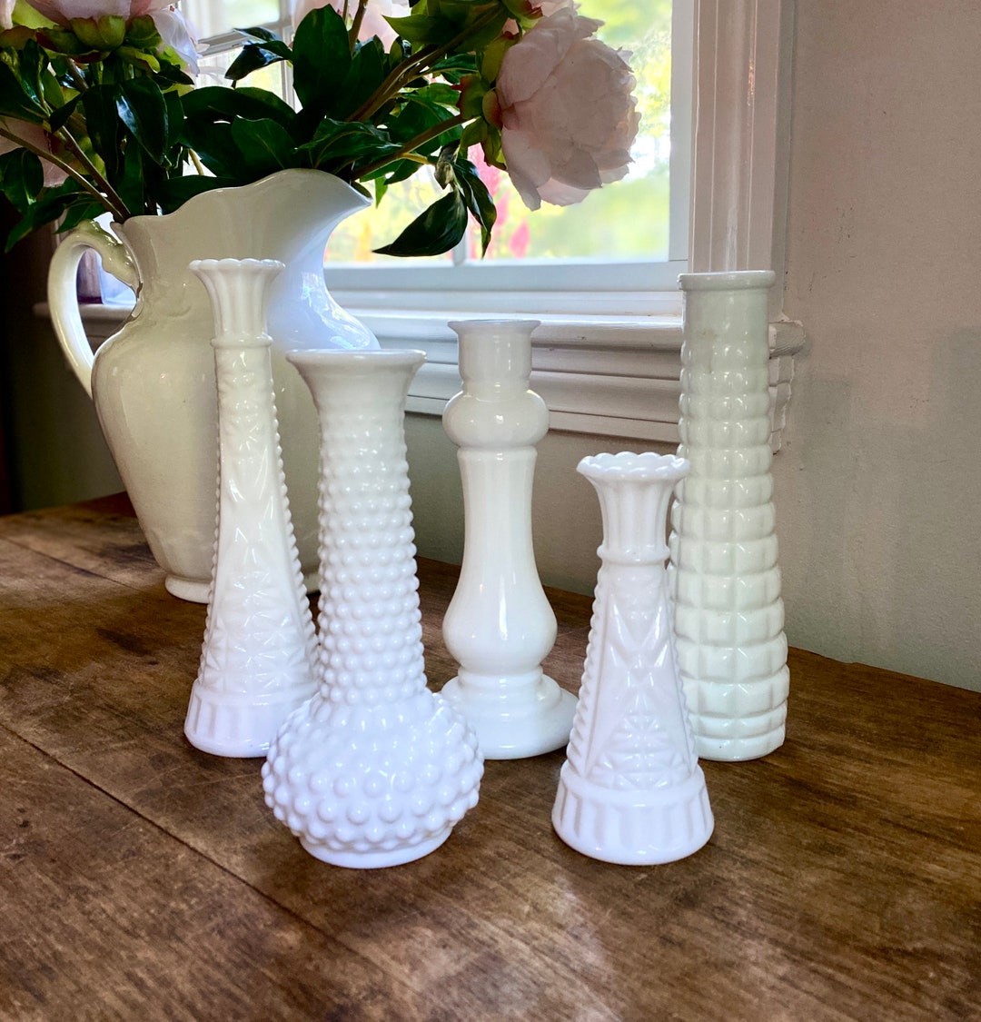 Milk Glass Bud Vase Assortment Set of 5 Bud Vases Wedding Vases/ Wedding Centerpiece Etsy