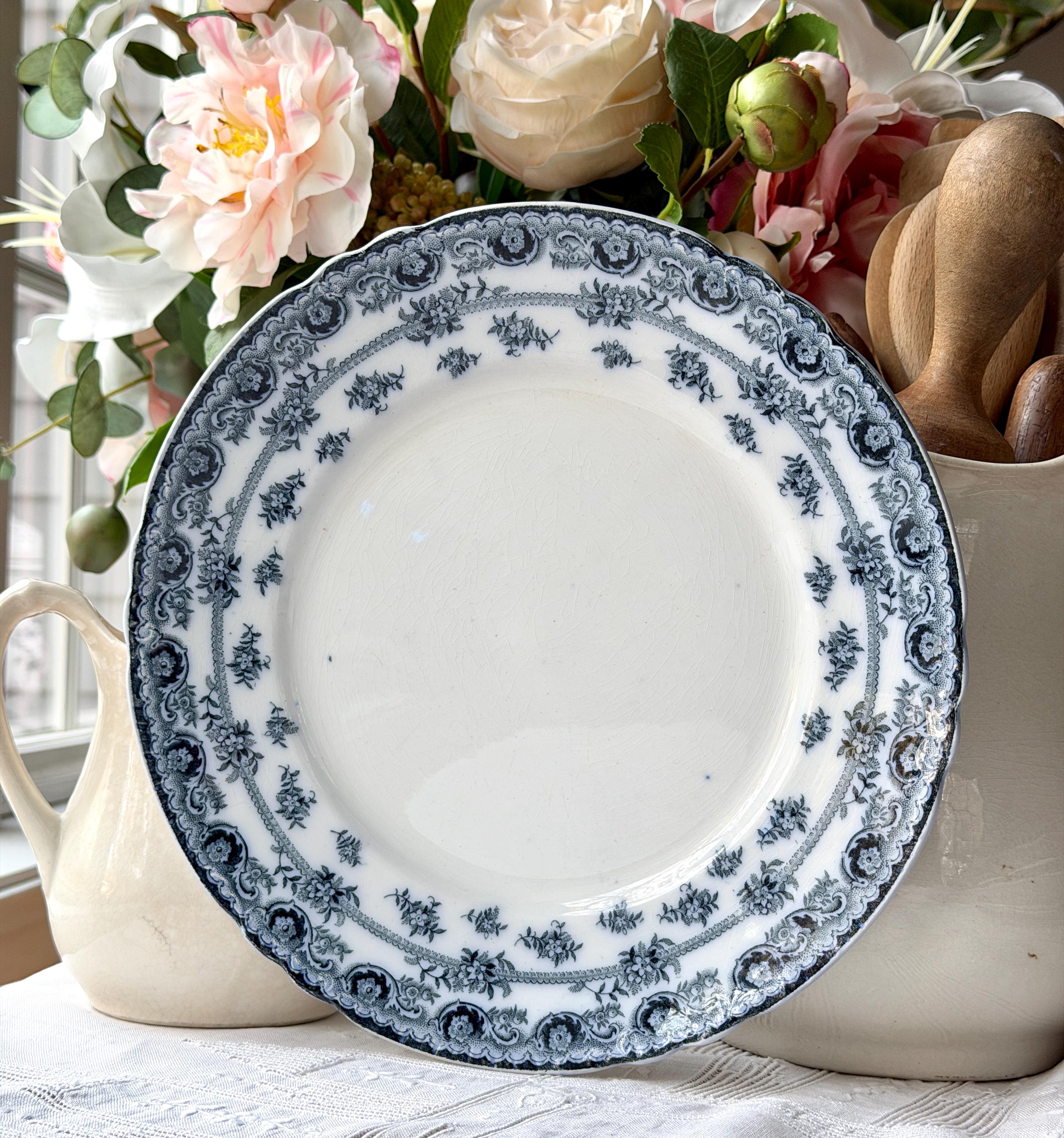 Antique Bourne & Leigh ERIE Flow Blue Dinner Plate Made in Burslem