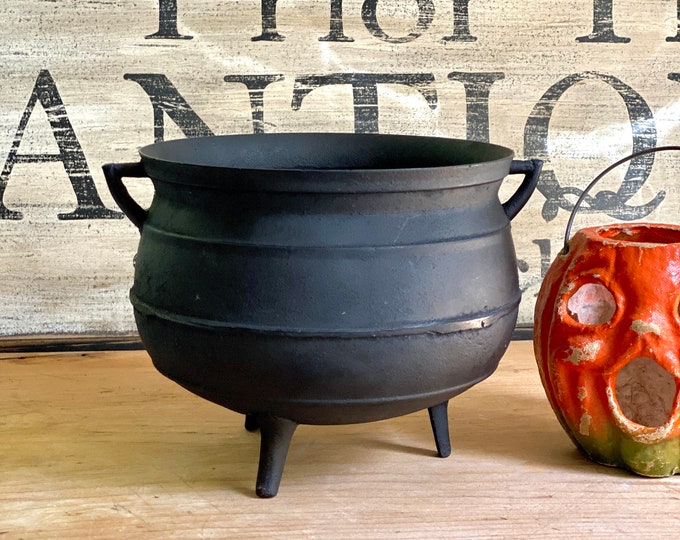 Vintage Black Cast Iron Cauldron With Handles Primitive Halloween ...