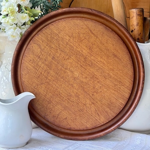 Vintage Round Worn Wood Carved Bread Board With Well Aged Primitive Dough Board