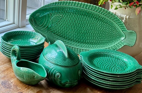 Vintage French Majolica Green Fish Shaped Platter Sarreguemines