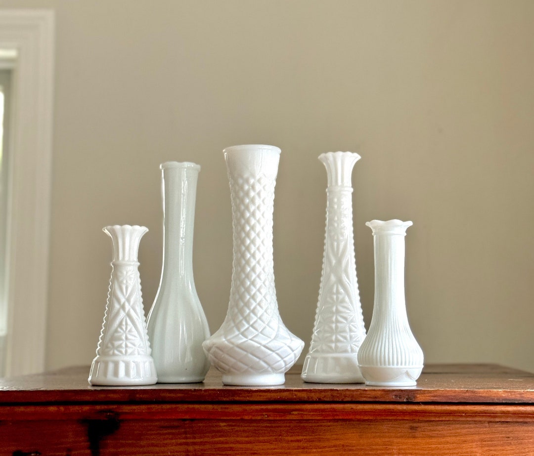 Milk Glass Bud Vase Assortment Set of 5 Assorted Bud Vases Wedding Vases/ Wedding Centerpiece Etsy