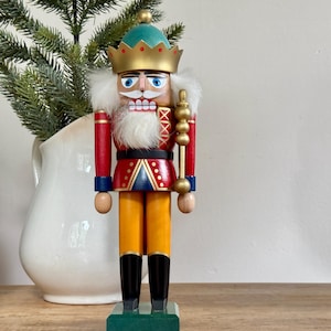 Vintage German Nutcracker KING Handmade Wood KWO Erzgebirge Germany Christmas Decor