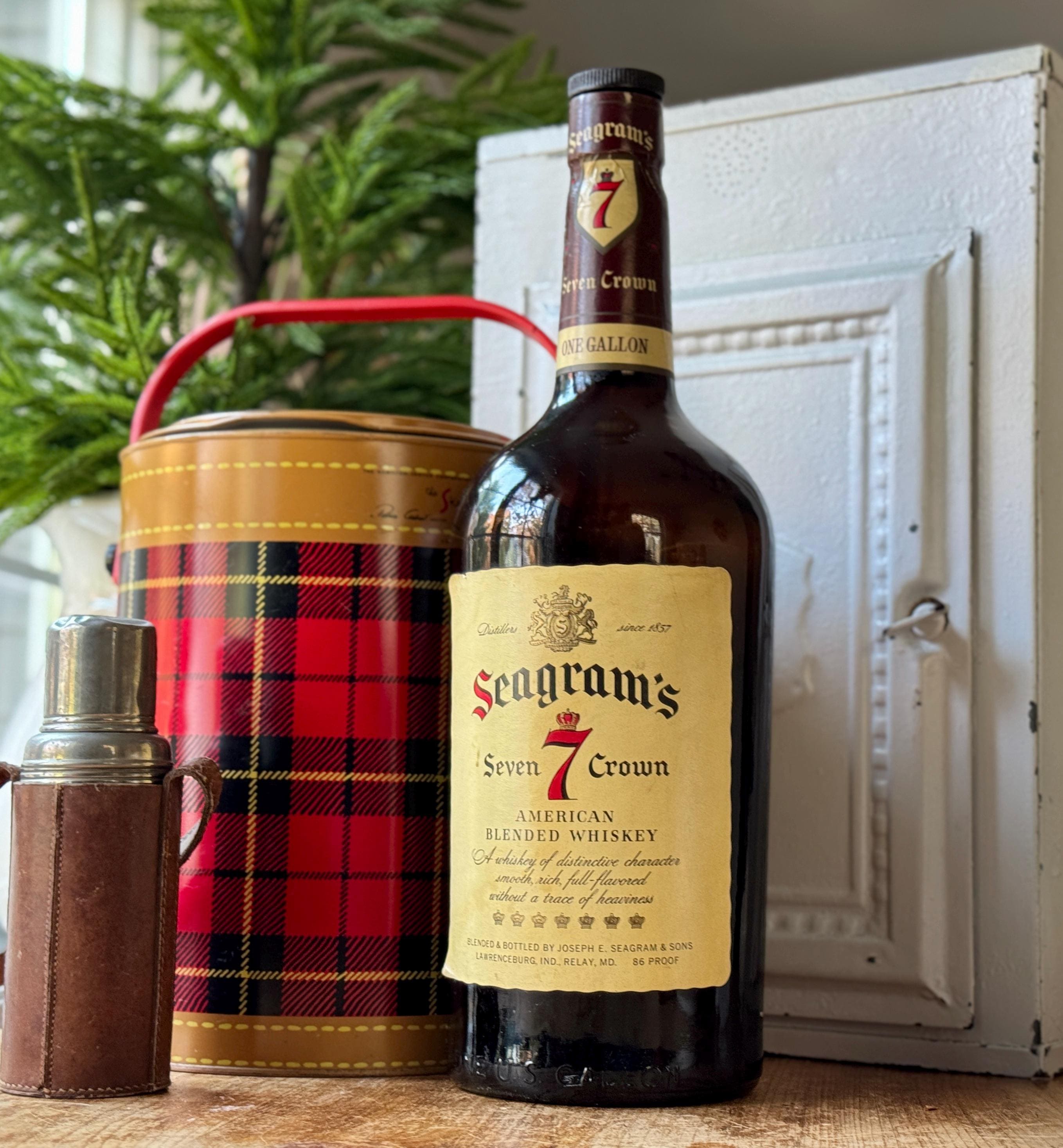 Seagrams 7 crown - Etsy 日本