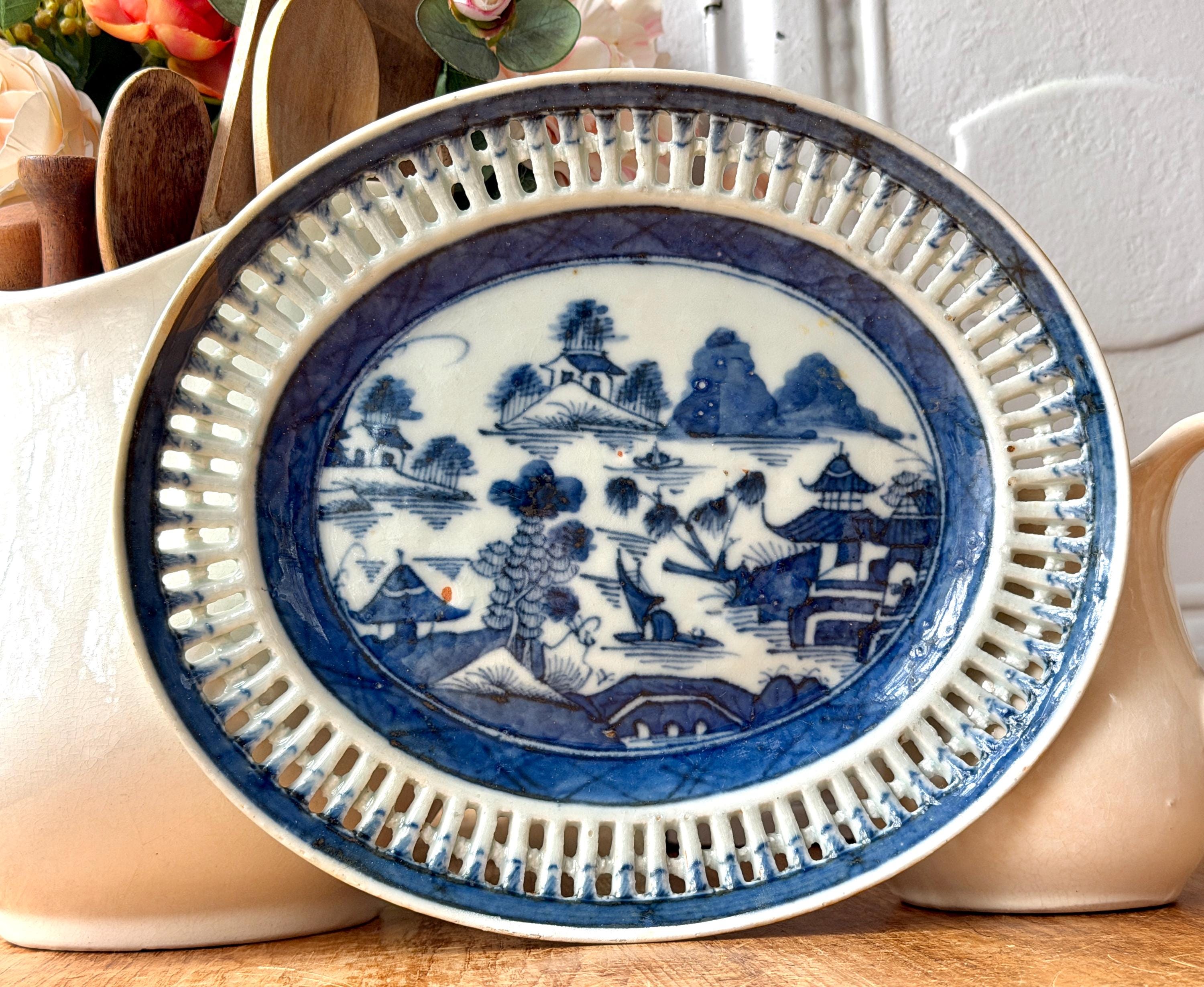 アンティーク　レードルセット　ブルーグレー×ホワイト Antique CANTON Chinese Export Reticulated Edge Platter Blue