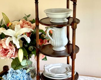 Vintage mahoniehouten dessertbord, drielaagse taartvorm