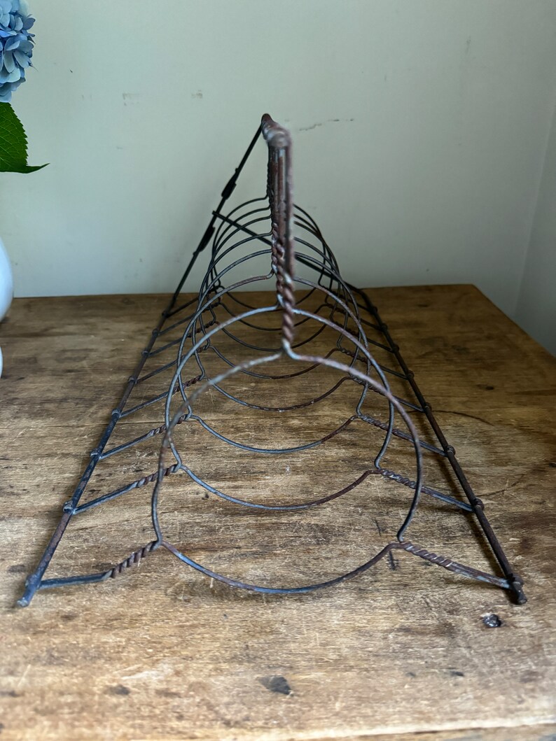 Antique Primitive Tall Metal Wire Pie Stand Cooling Rack Twist Display Piece Plate Rack Rustic Industrial Farmhouse Table image 10