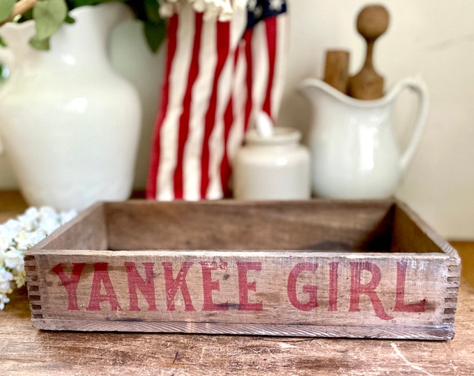 Antique Red YANKEE GIRL Primitive Wood Box Finger Joint Corners
