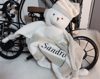 Doudou ourson à personnaliser au prénom de bébé